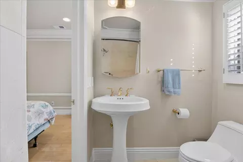 Bath - 57 Carmel Ave, Salinas, CA 93901 photo 2 of 8