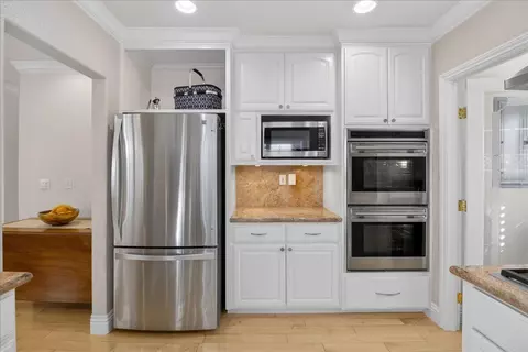 Kitchen - 57 Carmel Ave, Salinas, CA 93901 photo 3 of 3