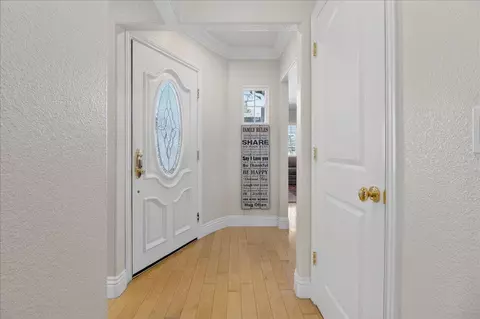 Entry Way - 57 Carmel Ave, Salinas, CA 93901 photo 1 of 3