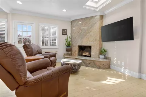 Living - 57 Carmel Ave, Salinas, CA 93901 photo 1 of 4