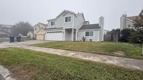 Exterior - 653 Alpha St, Tulare, CA 93274 photo 2 of 2