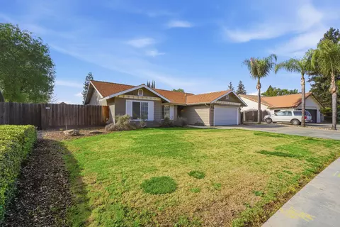 Exterior - 416 Jesse St, Exeter, CA 93221 photo 2 of 9