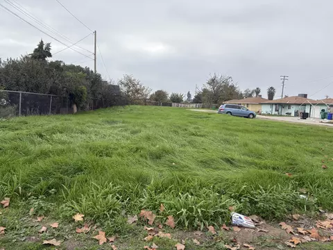 0 W Putnam Ave, Porterville, CA 93257