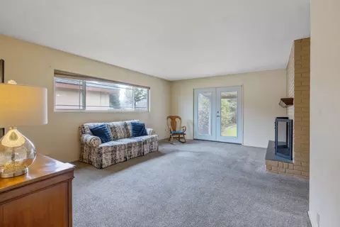 479 E Sandra Ave, Tulare, CA 93274 photo 19