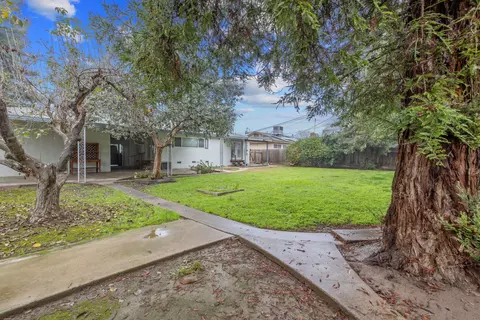 479 E Sandra Ave, Tulare, CA 93274 photo 45
