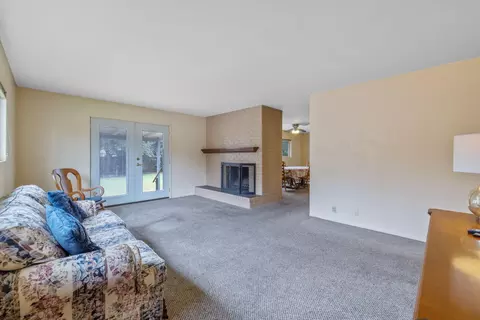 479 E Sandra Ave, Tulare, CA 93274 photo 20