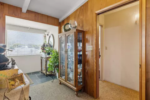 Entry Way - 29979 Rd 196, Exeter, CA 93221 photo 6 of 8