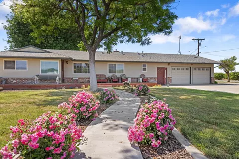 Exterior - 29979 Rd 196, Exeter, CA 93221 photo 18 of 24