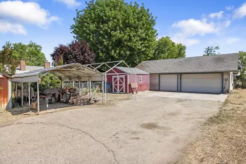 Exterior - 29979 Rd 196, Exeter, CA 93221 photo 16 of 24
