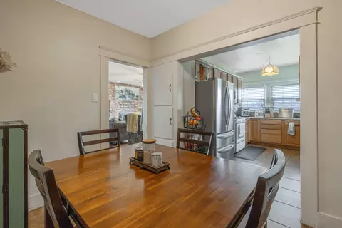 Dining - 457 W Maple St, Exeter, CA 93221 photo 1 of 2