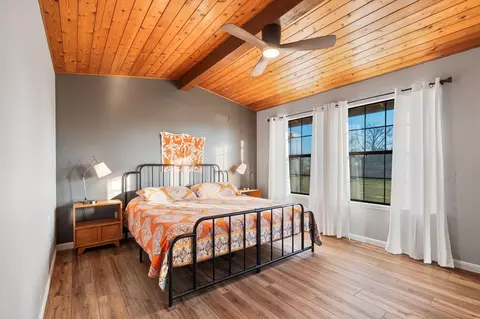 Bedroom - 17799 Avenue 280 #B, Exeter, CA 93221 photo 3 of 4