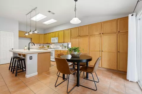Kitchen - 5547 W Modoc Ave, Visalia, CA 93291 photo 8 of 8