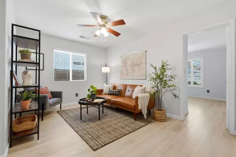 Living - 5547 W Modoc Ave, Visalia, CA 93291 photo 4 of 4