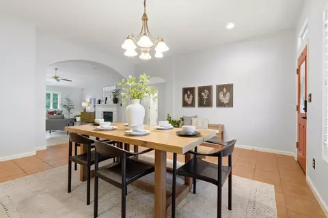 Dining - 5547 W Modoc Ave, Visalia, CA 93291 photo 2 of 6