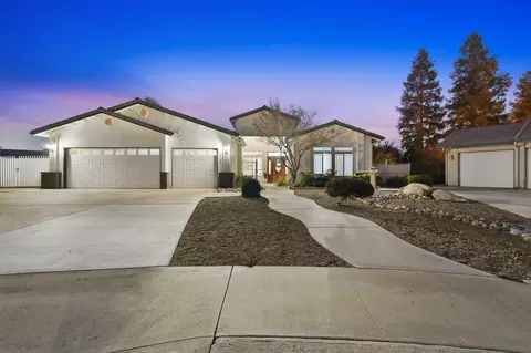 3728 E Stapp Ct, Visalia, CA 93292