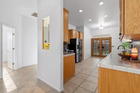 Entry Way - 3728 E Stapp Ct, Visalia, CA 93292 photo 7 of 7