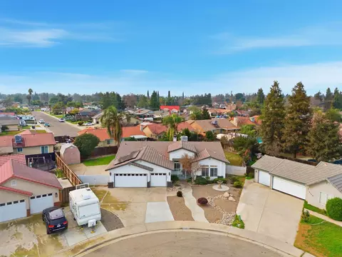 View/Area - 3728 E Stapp Ct, Visalia, CA 93292 photo 7 of 10