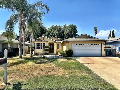 537 S Los Angeles St, Tulare, CA 93274