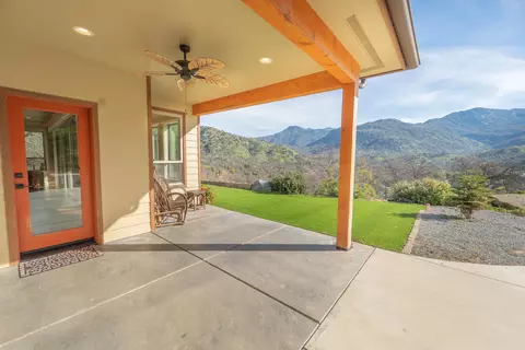 Exterior - 43433 Kaweah River Dr, Three Rivers, CA 93271 photo 2 of 18