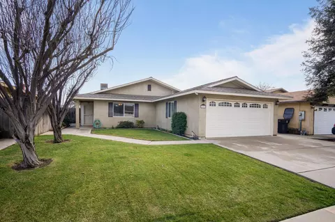 1465 Manzanita Ave, Tulare, CA 93274