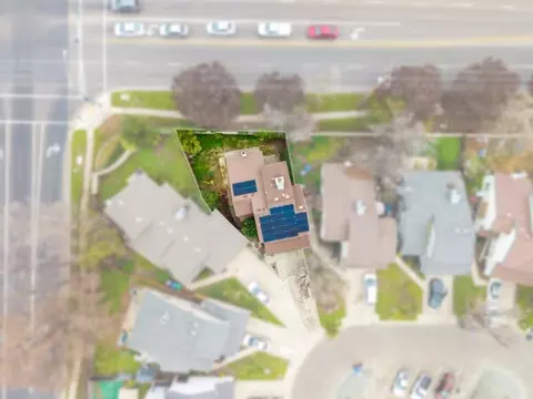 View/Area - 1217 E Ferguson Ave, Visalia, CA 93292 photo 2 of 4
