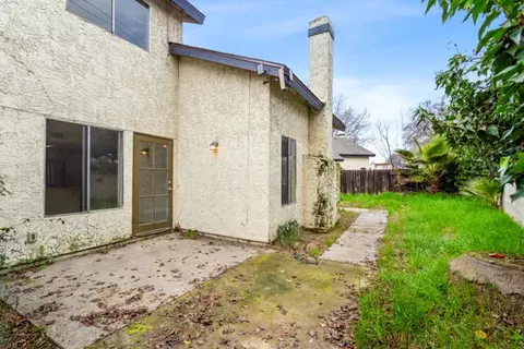 Exterior - 1217 E Ferguson Ave, Visalia, CA 93292 photo 1 of 2