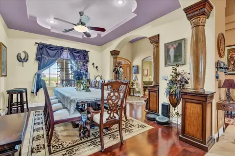 Dining - 15084 18 12 Ave, Lemoore, CA 93245 photo 3 of 6