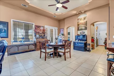 Dining - 15084 18 12 Ave, Lemoore, CA 93245 photo 5 of 6