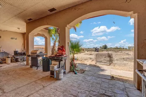 Exterior - 15084 18 12 Ave, Lemoore, CA 93245 photo 5 of 7