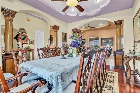 Dining - 15084 18 12 Ave, Lemoore, CA 93245 photo 2 of 6