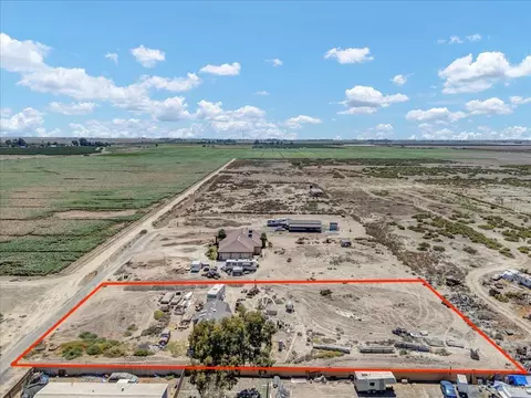 15084 18 12 Lot, Lemoore, CA 93245 photo 2