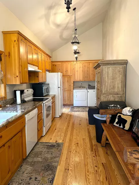 Kitchen - 44133 Old Stage Rd #5, Posey, CA 93260 photo 3 of 3
