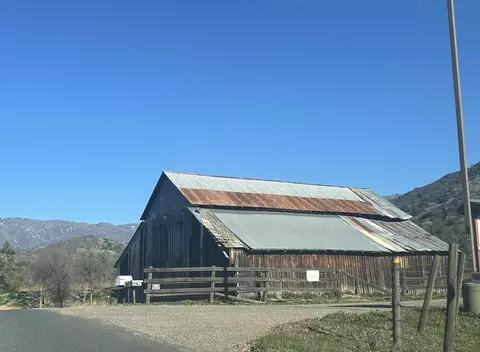 40587 Hot Springs Rd, California Hot Springs, CA 93207