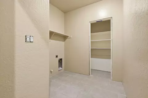 Other - 3646 E Meadow Ct, Visalia, CA 93292 photo 4 of 4