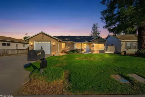 648 Auburn St, Tulare, CA 93274