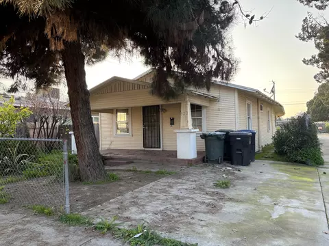 923 S Encina St, Visalia, CA 93277