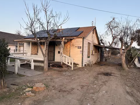 1432 N Turner St, Visalia, CA 93291