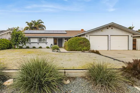 3408 W Coppola Ave, Visalia, CA 93277
