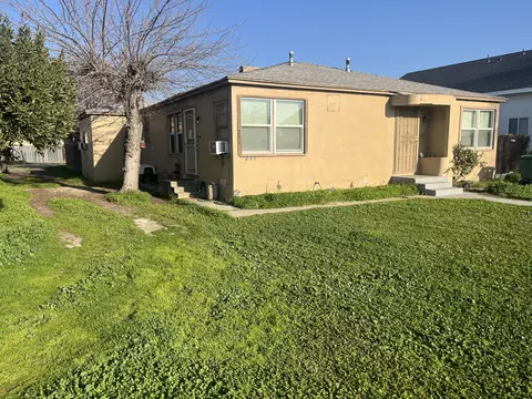 229 S I St, Exeter, CA 93221 photo 2