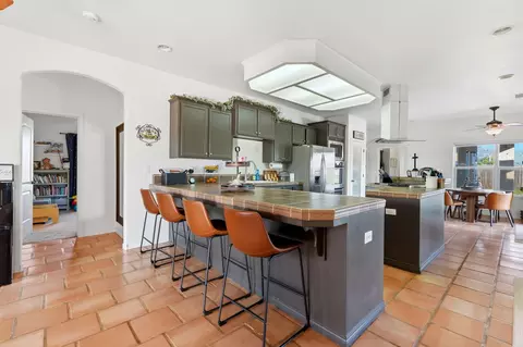 Kitchen - 31356 Blair Rd, Exeter, CA 93221 photo 1 of 5