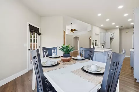 Dining - 609 Rolling Hills St, Exeter, CA 93221 photo 4 of 4