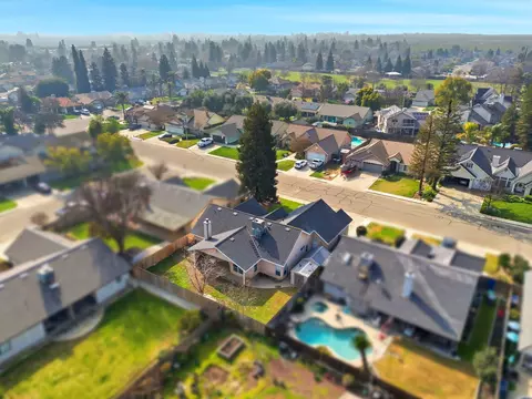 View/Area - 609 Rolling Hills St, Exeter, CA 93221 photo 7 of 9