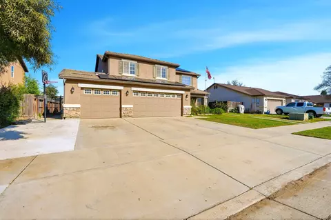 4312 E Stapp Ave, Visalia, CA 93292 photo 2
