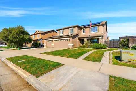 4312 E Stapp Ave, Visalia, CA 93292 photo 3