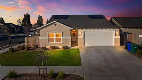 1942 W Date Ave, Porterville, CA 93257