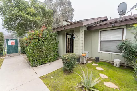 1848 E Vassar Dr, Visalia, CA 93292