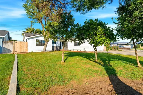 Exterior - 109 Whittier Ct, Exeter, CA 93221 photo 3 of 12