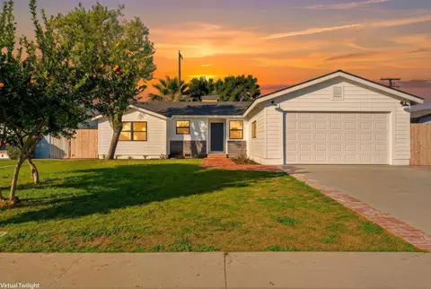 Exterior - 109 Whittier Ct, Exeter, CA 93221 photo 2 of 12