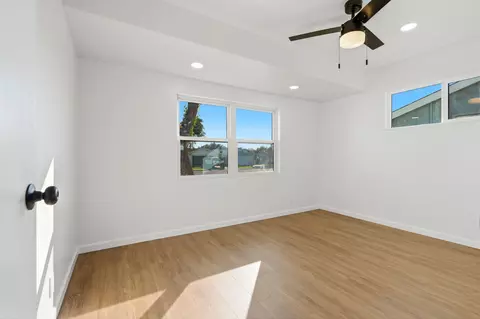 Bedroom - 109 Whittier Ct, Exeter, CA 93221 photo 3 of 8