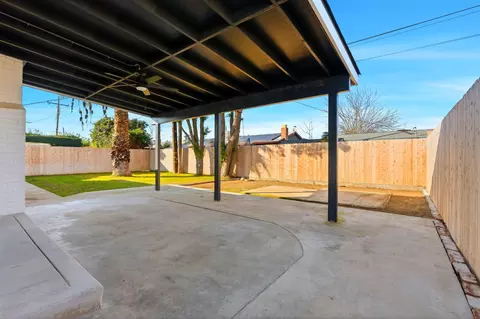 Exterior - 109 Whittier Ct, Exeter, CA 93221 photo 8 of 12